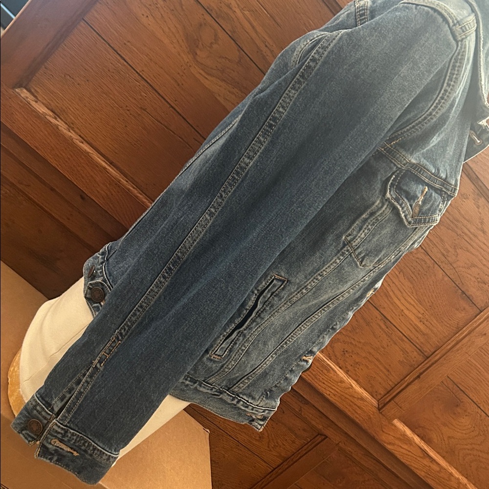 LUCKY BRAND🍀Classic Blue Denim Jacket Size Small💙 - Picture 3 of 15